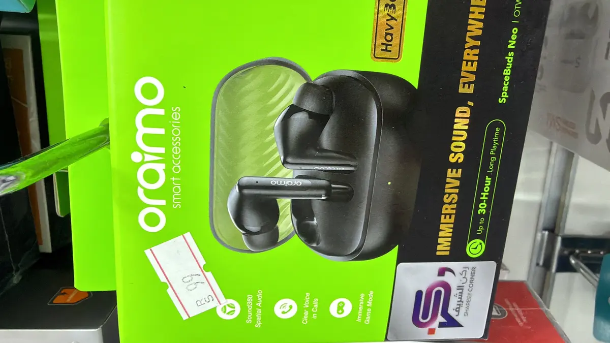 ساعة شبية ابل بجودة ممتازة